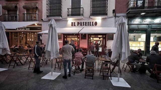 amplia-terraza-exterior.jpg