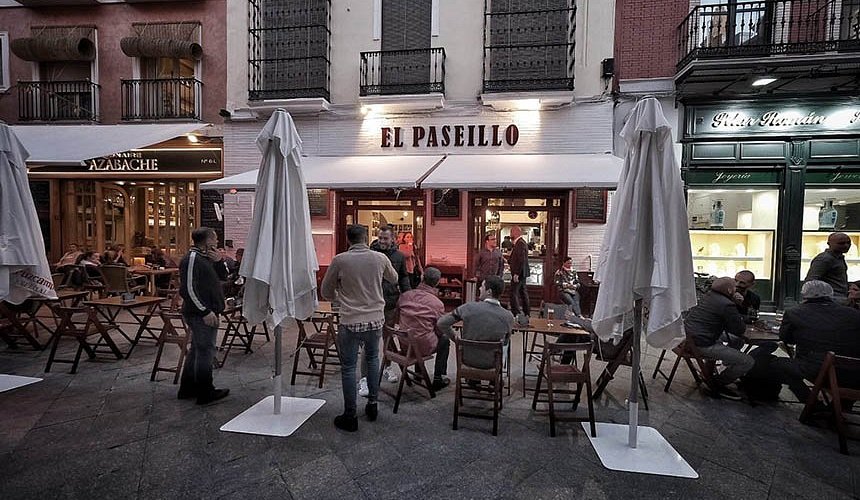 amplia-terraza-exterior.jpg