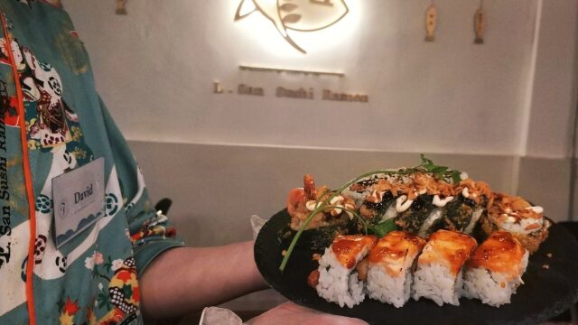 bandeja-de-sushi.jpg