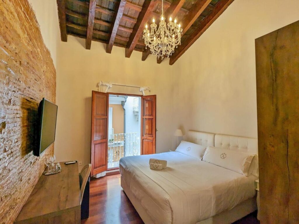 catalina-suites_17138423702.jpg