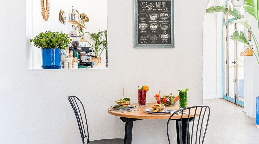 coffee-shop.jpg