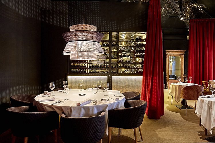 comedor-lafayette-y-su.jpg