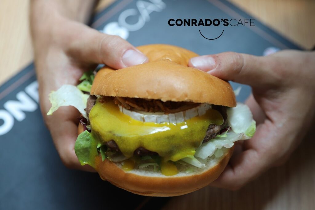 conrado-s-burger.jpg