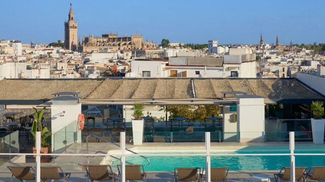 hotel-becquer.jpg
