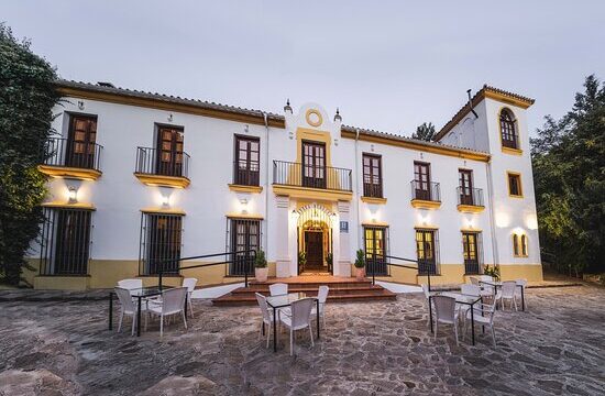 hotel-humaina.jpg