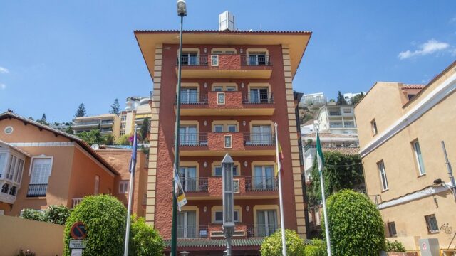 hotel-los-naranjos.jpg