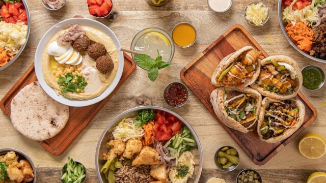 hummus-with-falafel-and.jpg