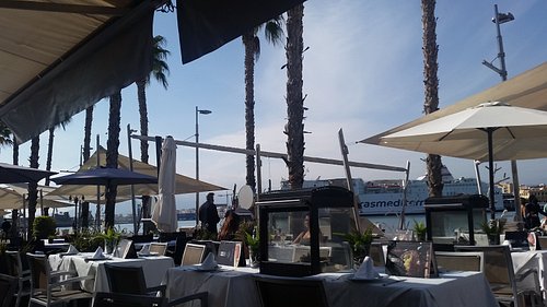 la-plaza-malaga-calle.jpg