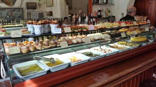 montaditos-en-el-borrell.jpg