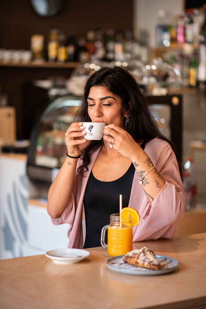 mora-caffe-home.jpg