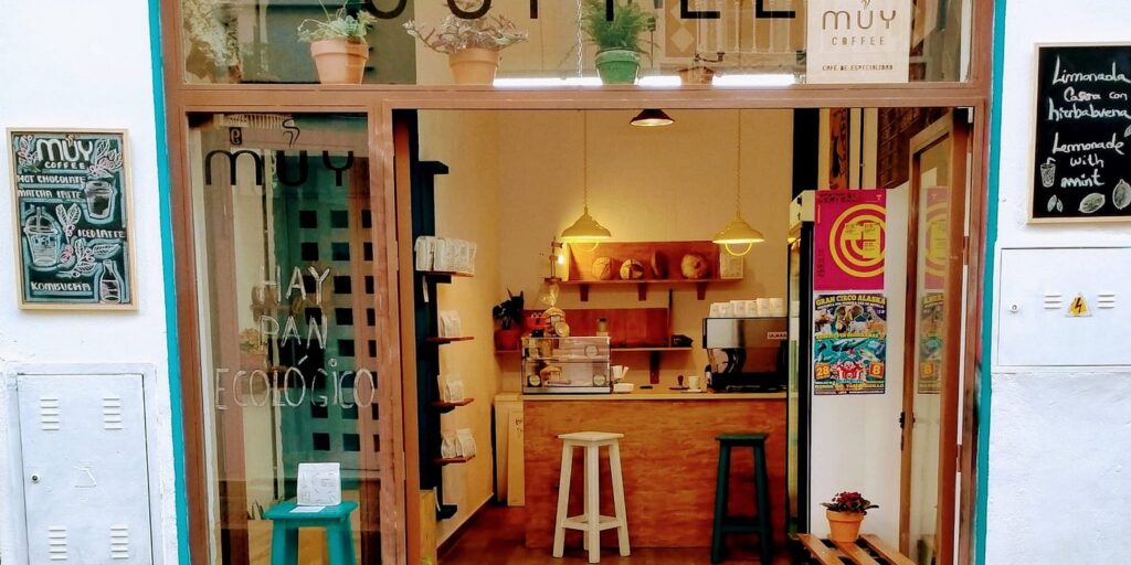 muy-coffee-shop.jpg