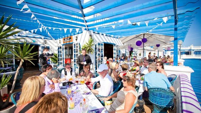 the-spinnaker-bar-restaurant.jpg