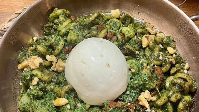 trottole-con-santo-pesto.jpg