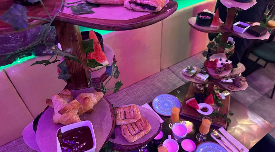 un-metro-brunch.jpg