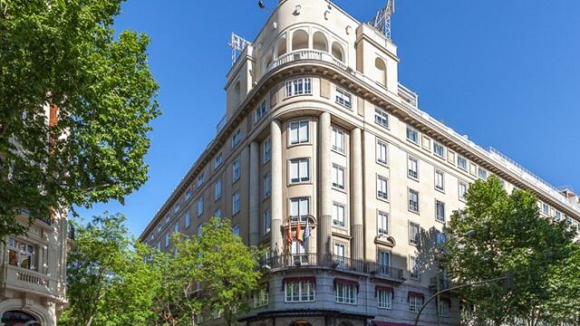 wellington-hotel.jpg